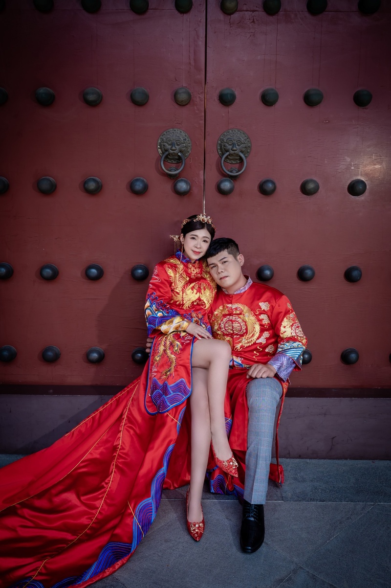 台中攝影師推薦 比堤婚紗 推薦客人：Qiu-Bo＆Yun-Xuan 中式禮服