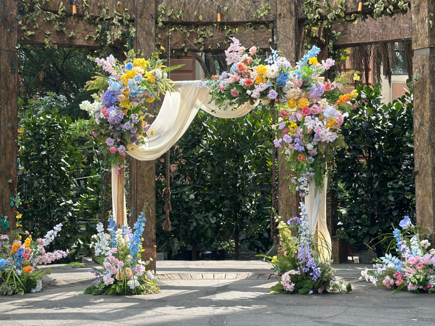 LORSOC FLORAL