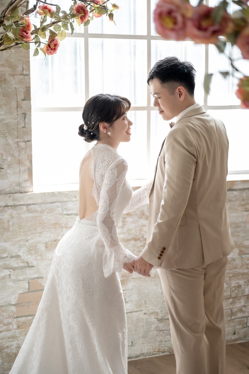 化妝師 推薦 比堤婚紗 推薦客人：Lin＆MiMi 大美背白紗