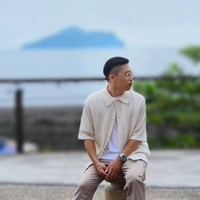 Adam冠群