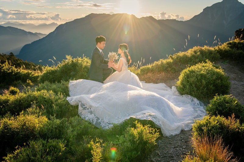 老英格蘭婚紗包套 推薦 比堤婚紗 推薦客人：昱廷＆欣怡 合歡山