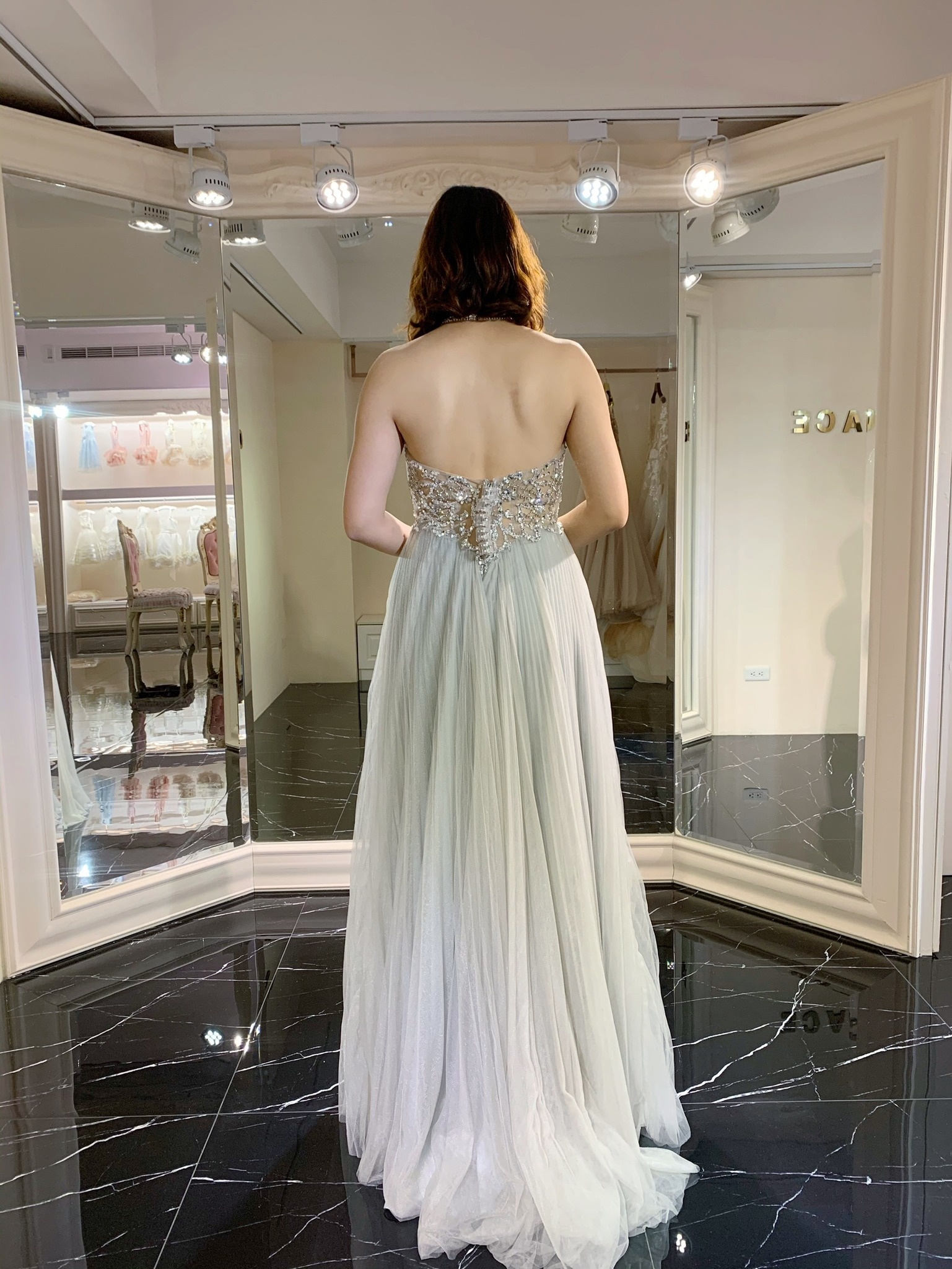 Charming.Lace迷人的訂製手工婚紗 試穿心得-婚禮廠商評價