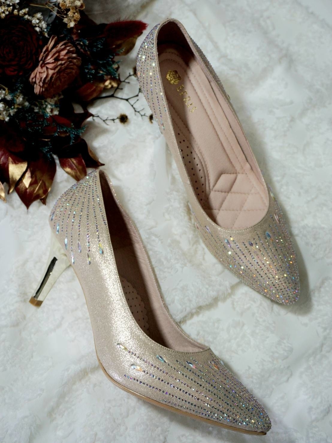 EPRIS艾佩絲大尺碼婚鞋，來逛逛新開的中壢門市-婚禮廠商評價