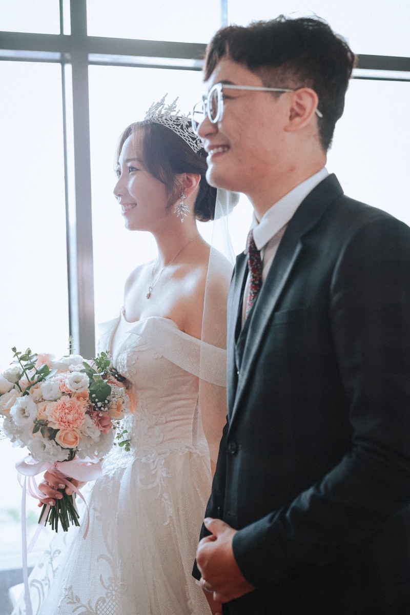 完美婚禮 推薦 比堤婚紗 推薦客人：博睿＆芷安 結婚白紗