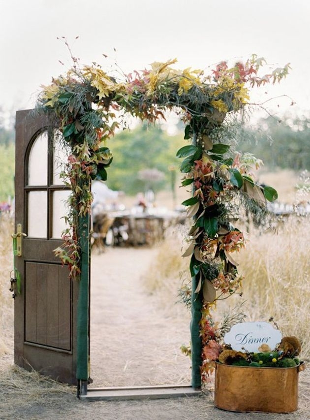15-leaf-ideas-for-fall-weddings-bridal-musings-wedding-blog-71