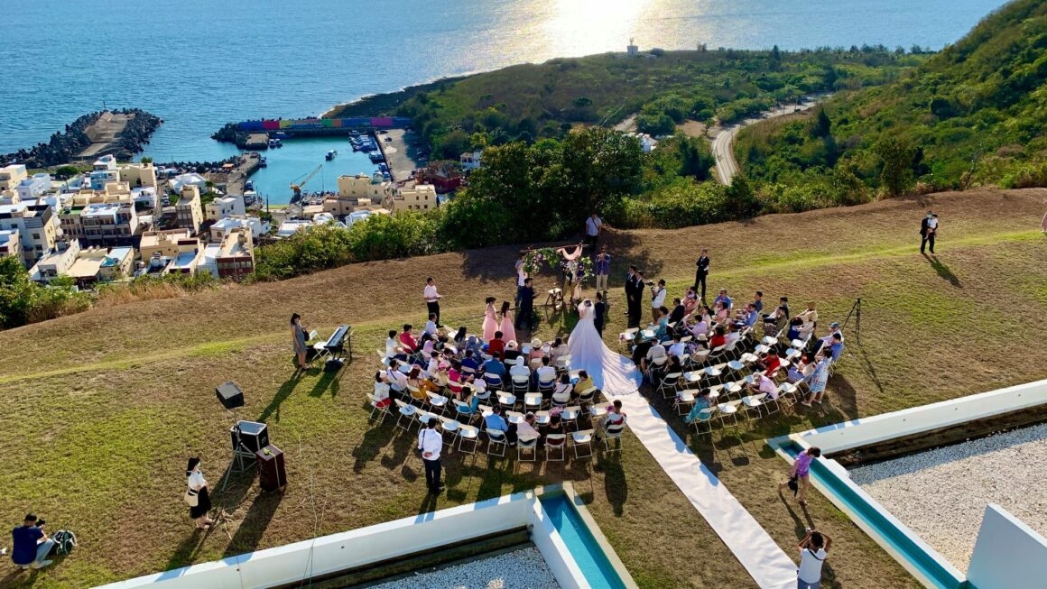 目的地婚禮－國內婚旅新風潮，結合國內旅行和婚禮的新婚禮型態 - 海境渡假民宿 Ocean Paradise Resort