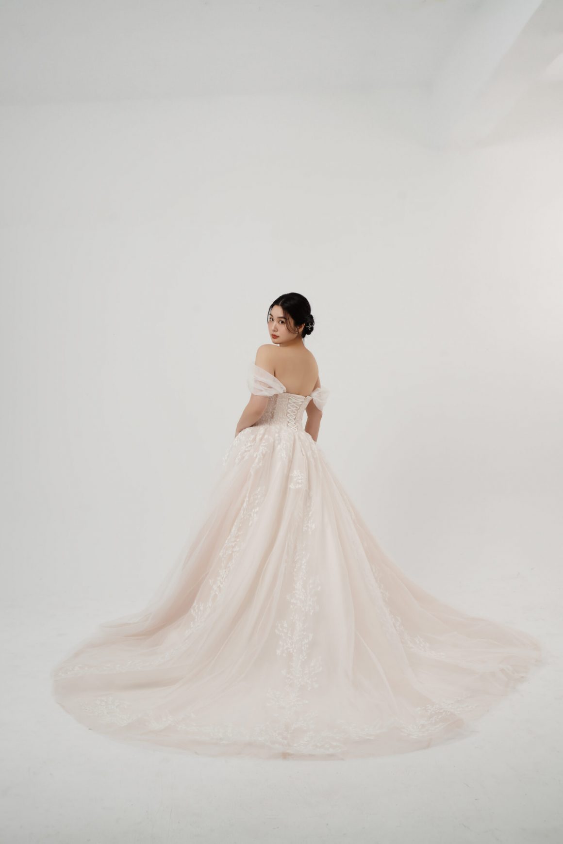 棉花糖女孩婚紗